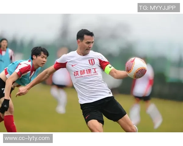 前教练呼吁简化VAR规则以恢复足球比赛的乐趣与公平性